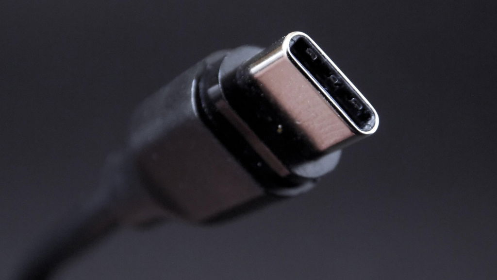Close-up USB-C