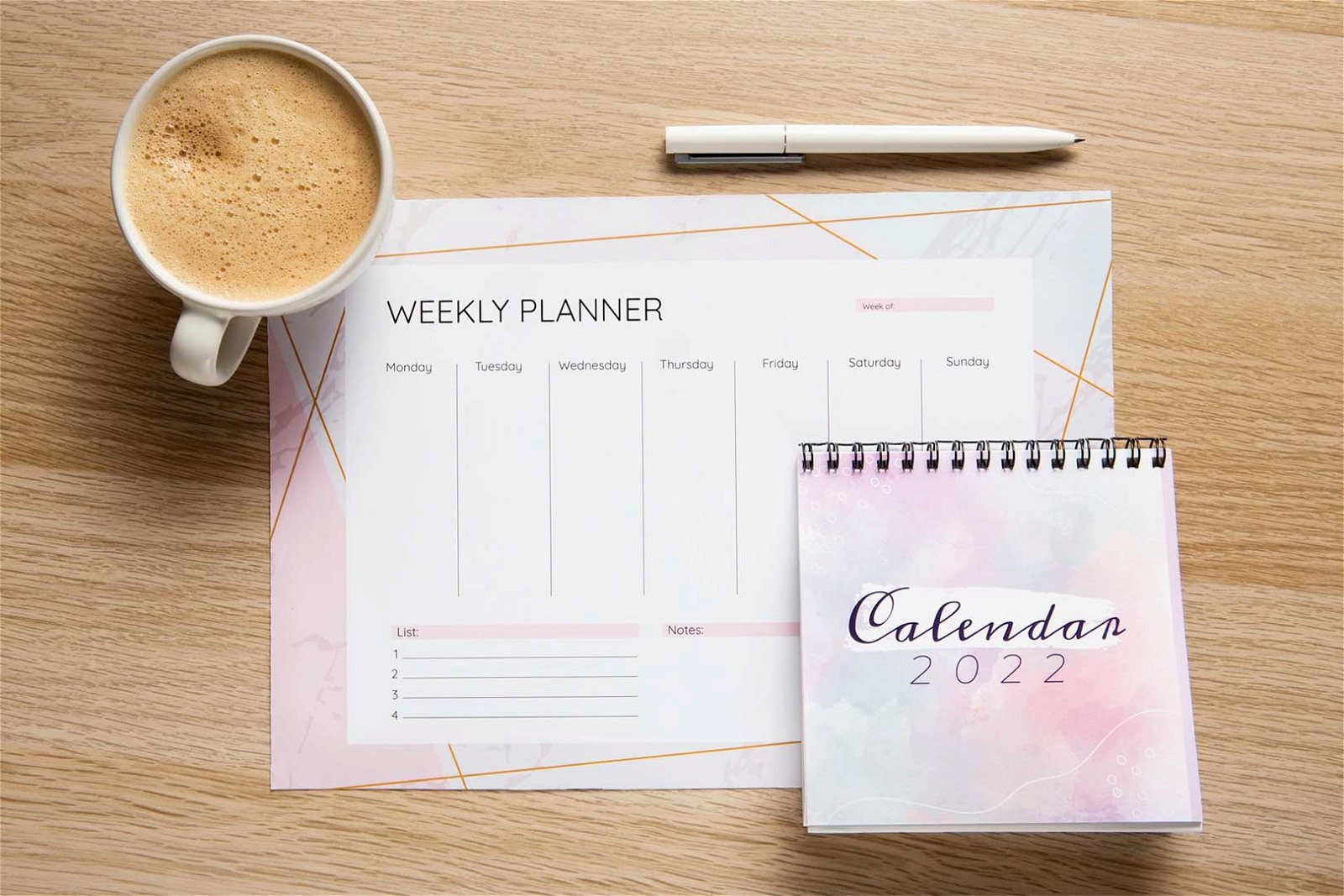 Organizza il tuo lavoro con un planner da scrivania.