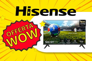 tv Hisense in primo piano in offerta su sfondo giallo. 