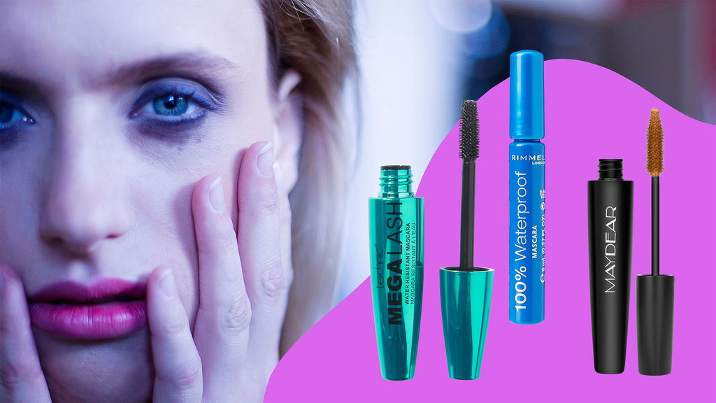 Mascara a lunga durata in primo piano con volto donna mascara sbavato