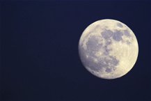 La Luna in tasca: basta un gadget per sentirsi in orbita