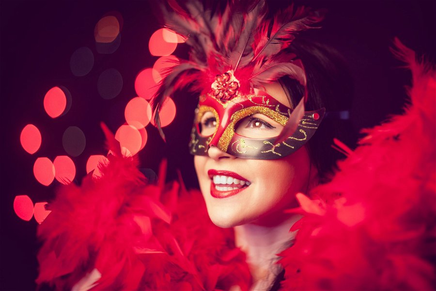 Maschere di Carnevale, eleganti e misteriose
