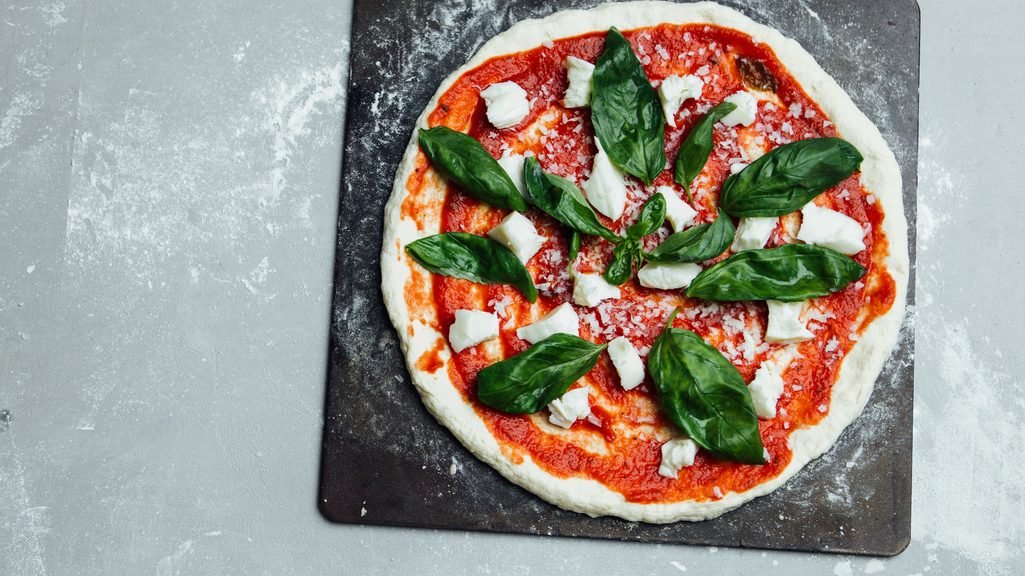 Amazy Pietra Refrattaria per Pizza da Forno, incl. PALA pizza e RICETT –