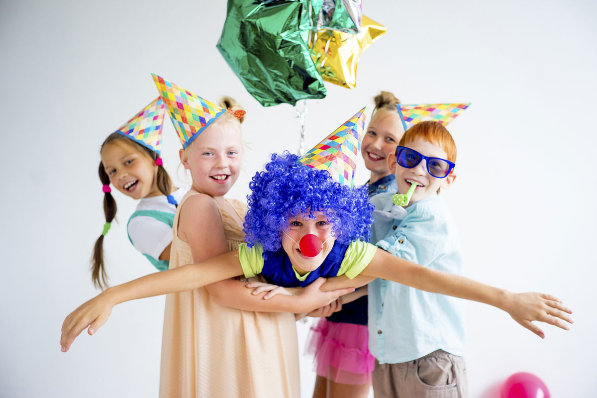 bambini vestiti da carnevale