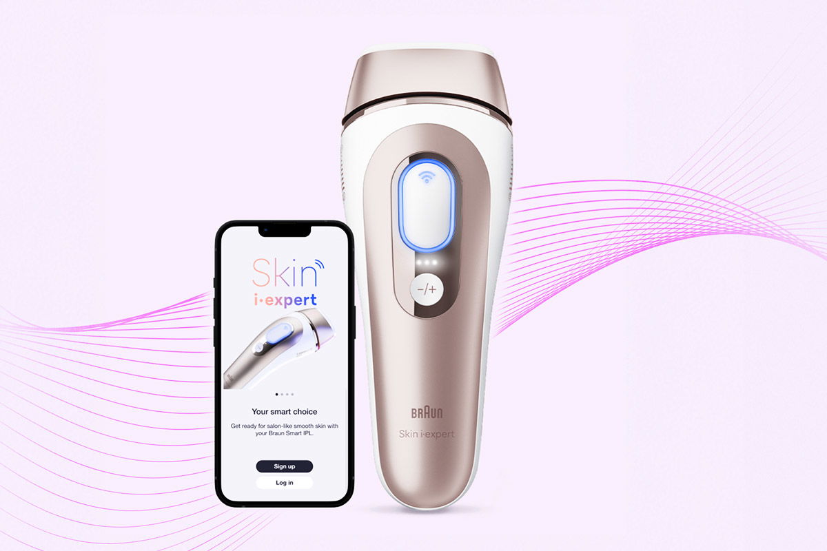 luce pulsata braun skin i-expert con app su sfondo rosa